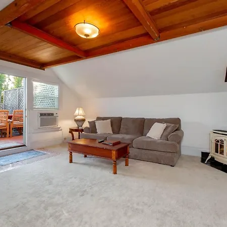 Alameda 3Br Unique Victorian Penthouse With Deck And Outdoor Furniture, Ac, 3 Blocks To Beach & Shopping Center & 2 Free Parking Spaces Extérieur photo